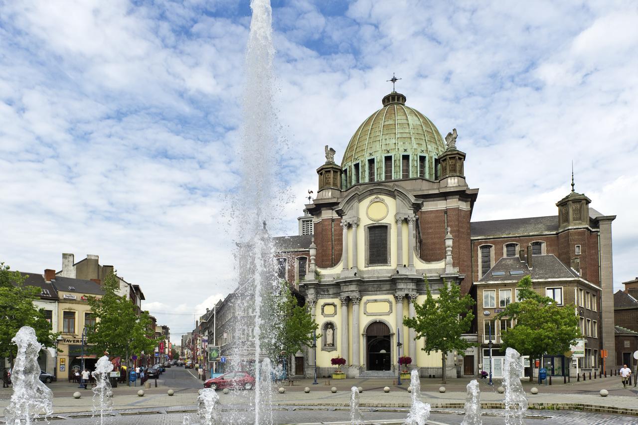 Novotel Charleroi Centre Eksteriør bilde